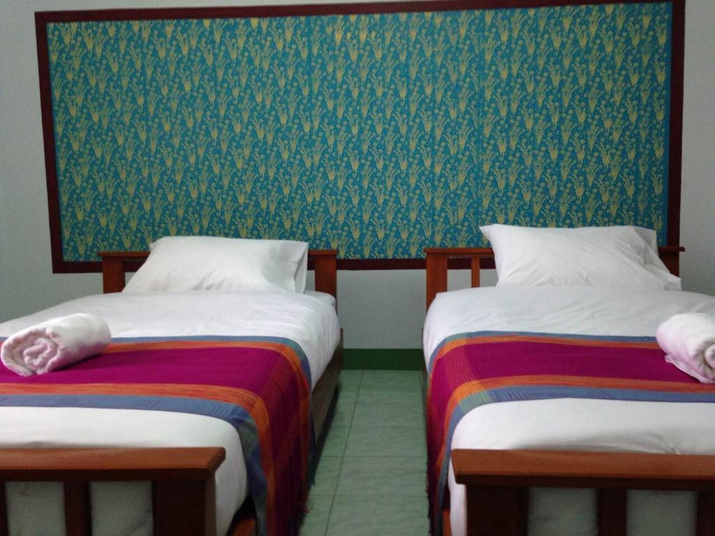 Baan Mitreejit Apartment Surat Thani Room photo